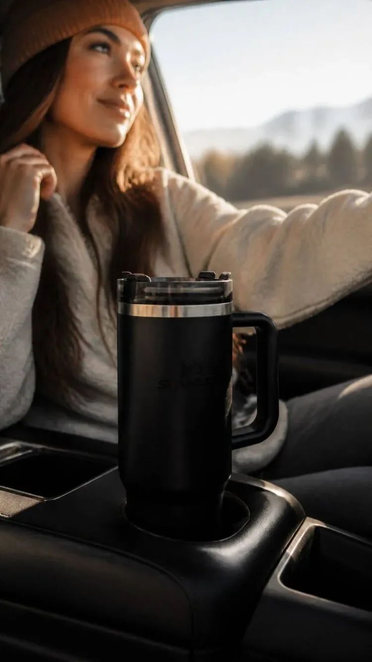 Stanley 40oz tumbler